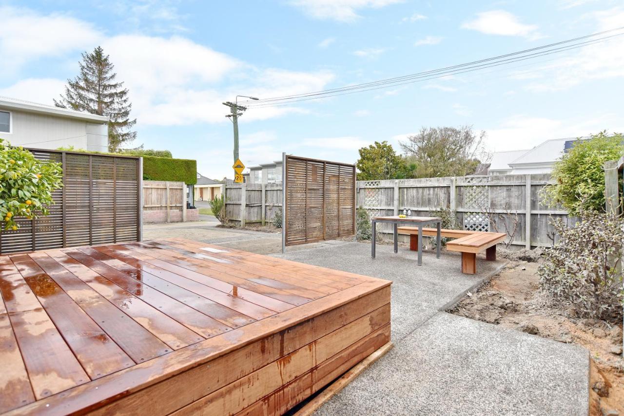 Brockworth Place - Christchurch Holiday Homes 외부 사진