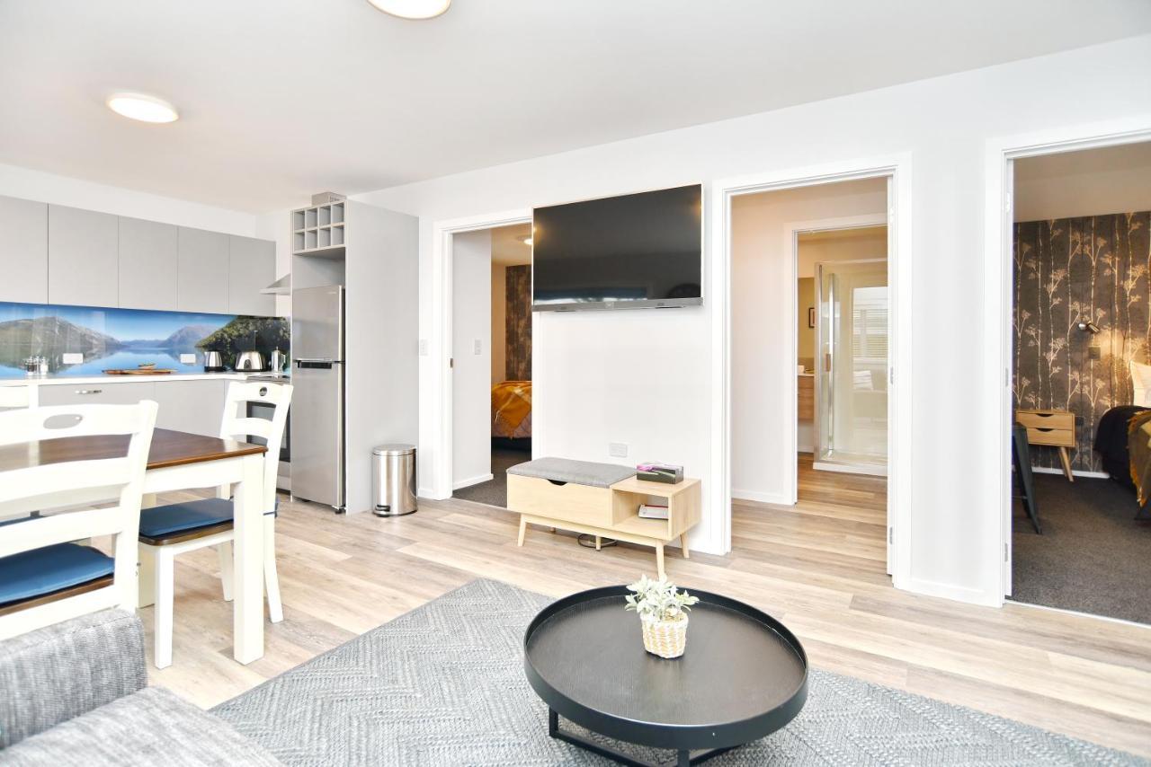 Brockworth Place - Christchurch Holiday Homes 외부 사진