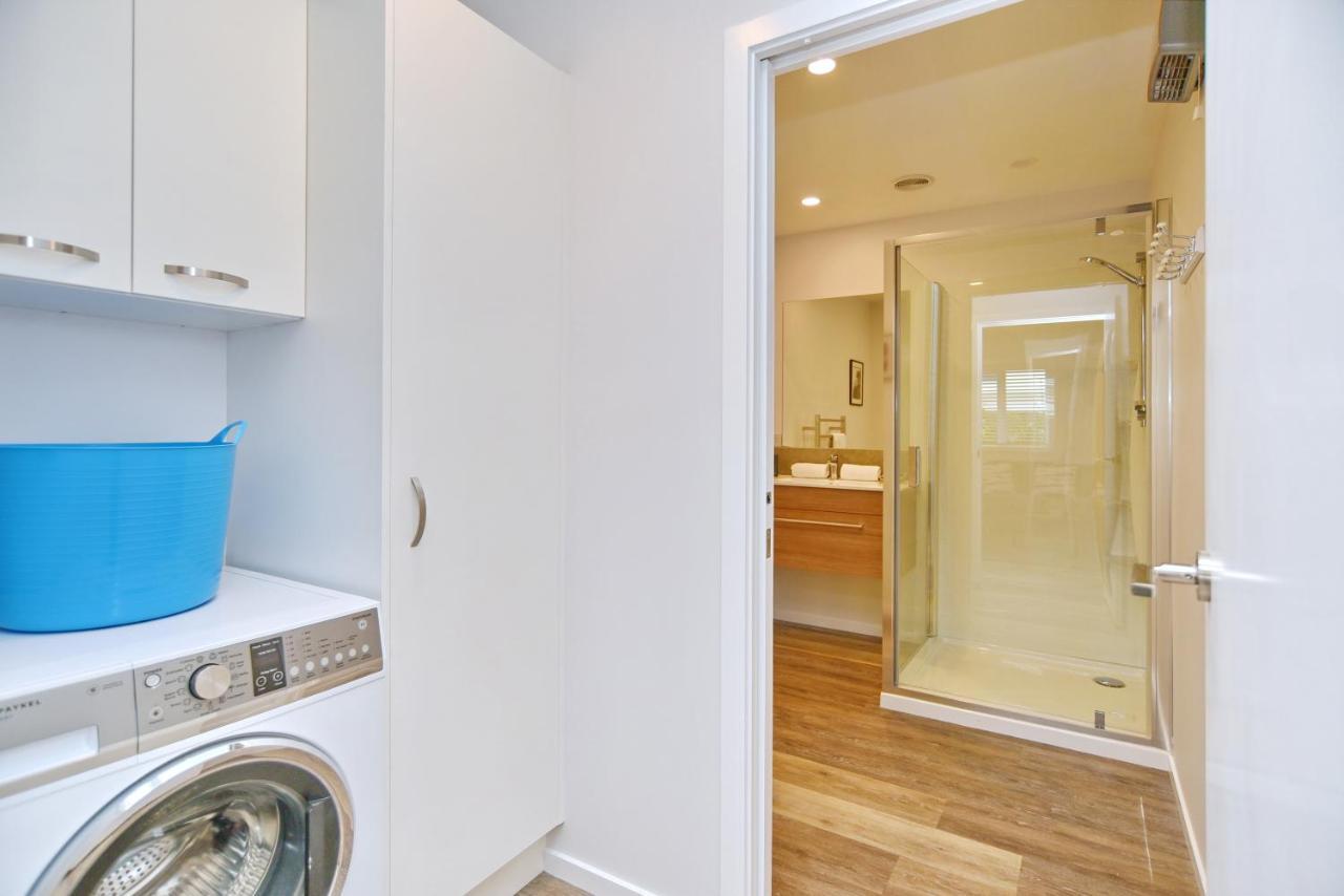 Brockworth Place - Christchurch Holiday Homes 외부 사진