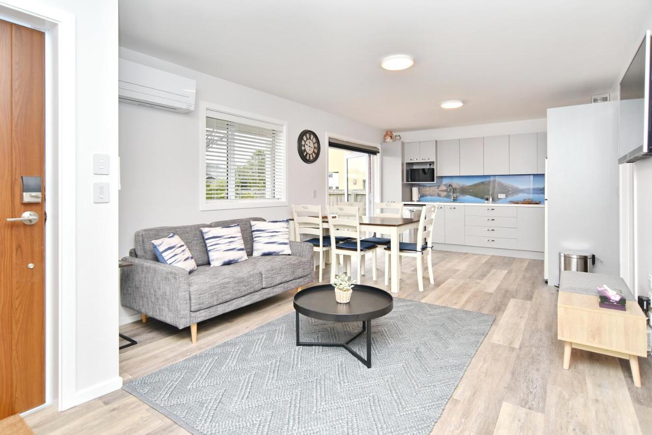 Brockworth Place - Christchurch Holiday Homes 외부 사진